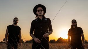 « Avez-vous vraiment vécu ? » : Villagers Of Ioannina City se confronte à la fin avec Requiem