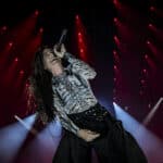 « Et cette voix ! » : Evanescence impressionne à Paris avec une Amy Lee au sommet de son art, accompagnée de Poppy et Nova Twins