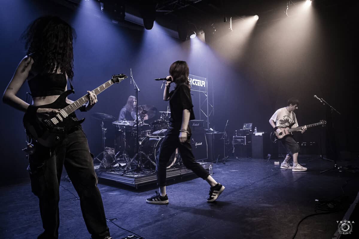 « On voit un peu le monde s’écrouler » : Molly’s Cake mélange nu-metal, hyperpop et hardcore pour exprimer ses angoisses