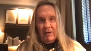 « On aurait dû l’aider, mais on ne l’a pas fait » : Nicko McBrain (Iron Maiden) revient sur les difficultés de Blaze Bayley